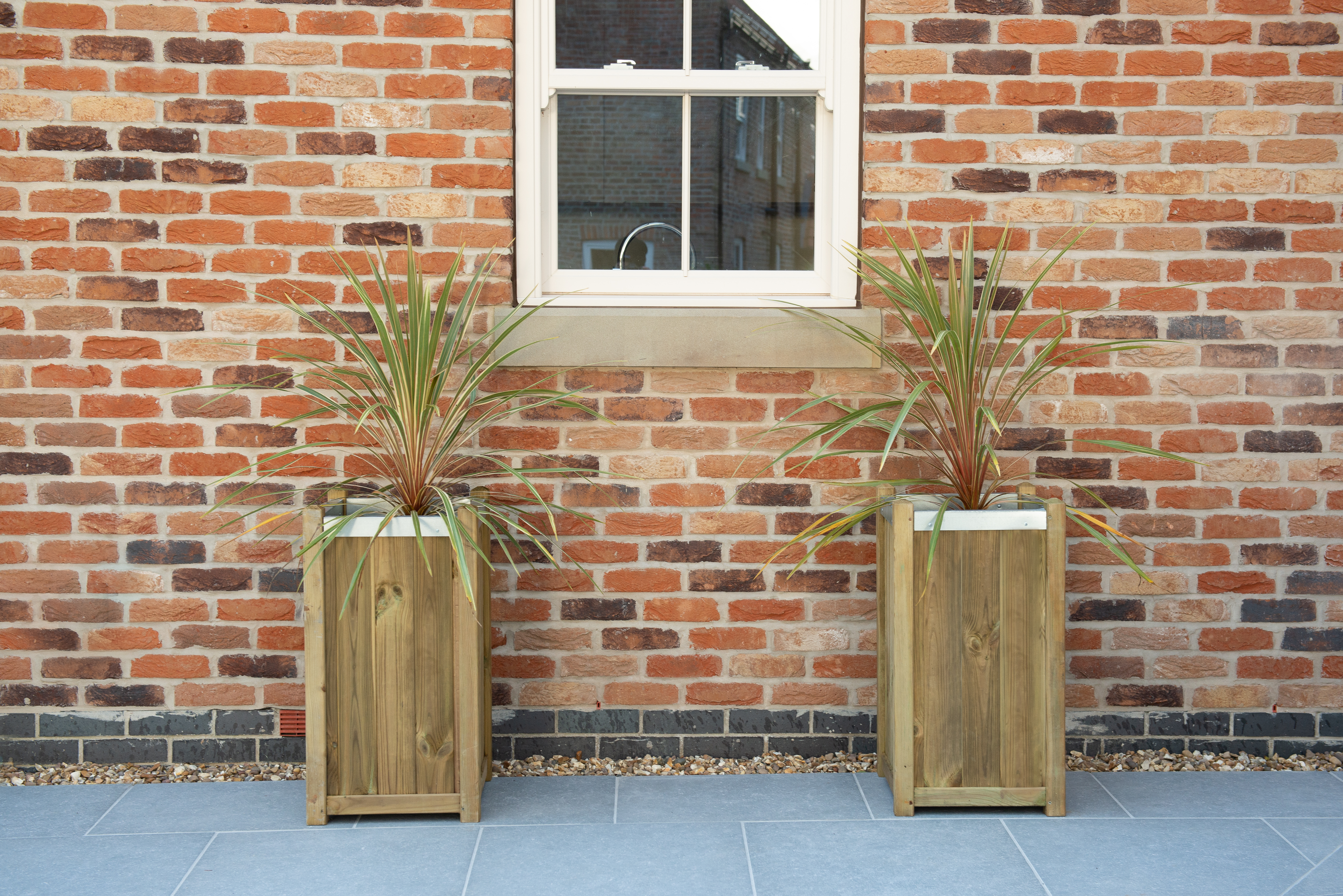 Slender planter forest garden