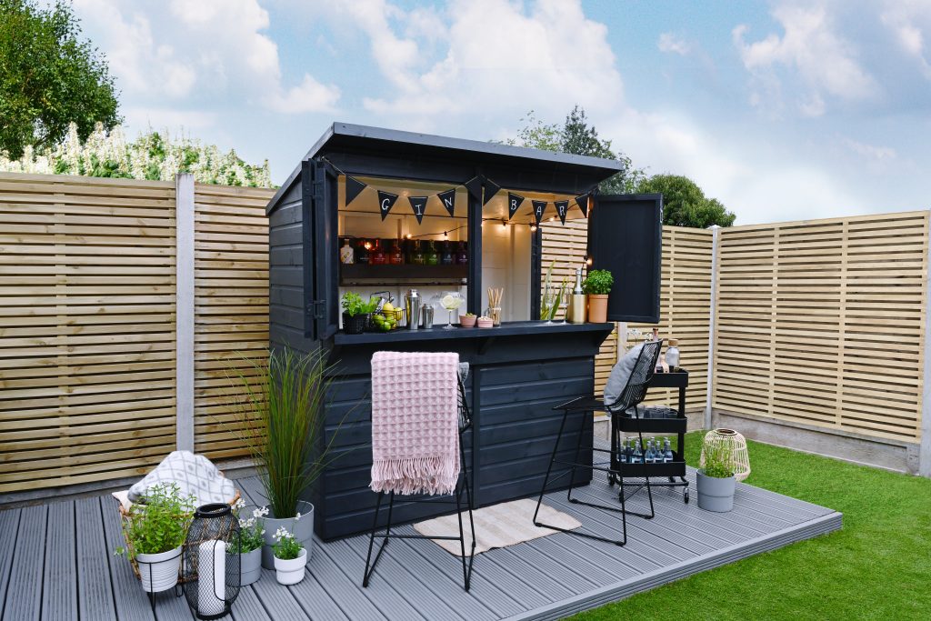 Blackwood Outdoor Living Bar